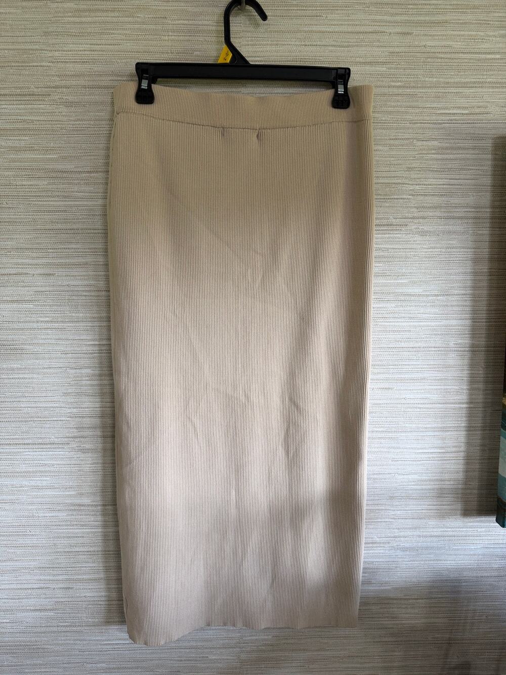 Sanctuary Women's size Large Long fitted skirt NWT